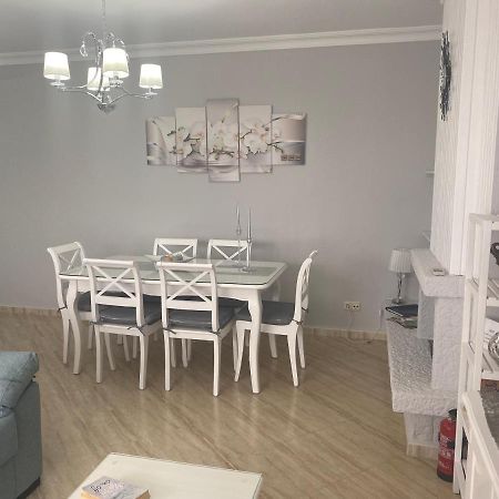 Perla Del Sol 1 L Apartment Торемолинос Екстериор снимка